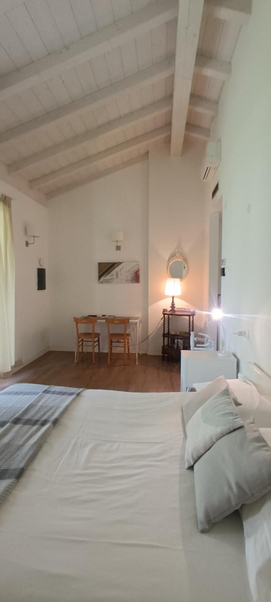 Cascina Borgofrancone Aparthotel Gera Lario Exterior foto