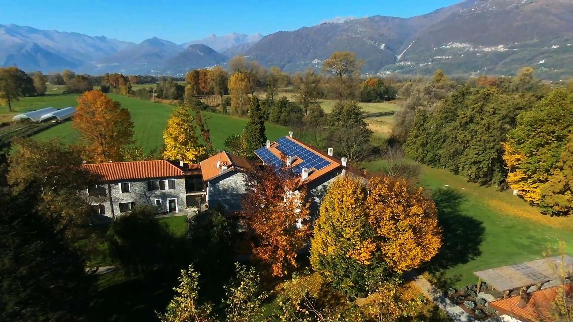 Cascina Borgofrancone Aparthotel Gera Lario Exterior foto